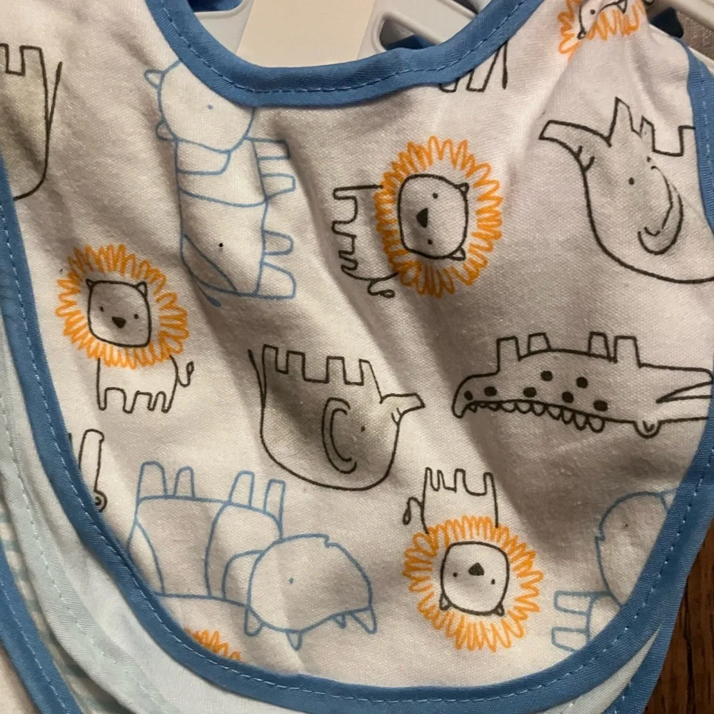BonBebe Baby Bibs Lot of 5 New 6x6 Inches Blue/White/Lion